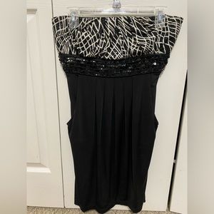 Black and white sequence cocktail dress from Sequence Hearts size large.
